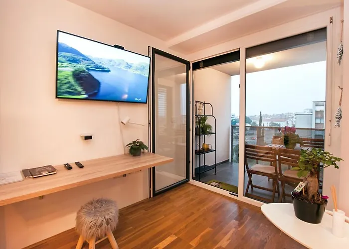 아파트 Sea Sun & Me *